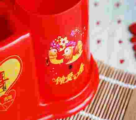 7674红色母